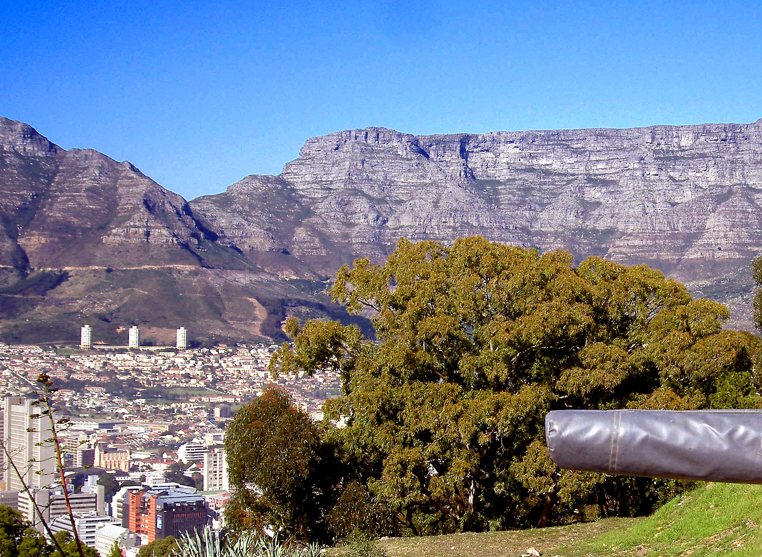 Cape Town  - Table Mountain and the Cannon from Signal Hill.jpg